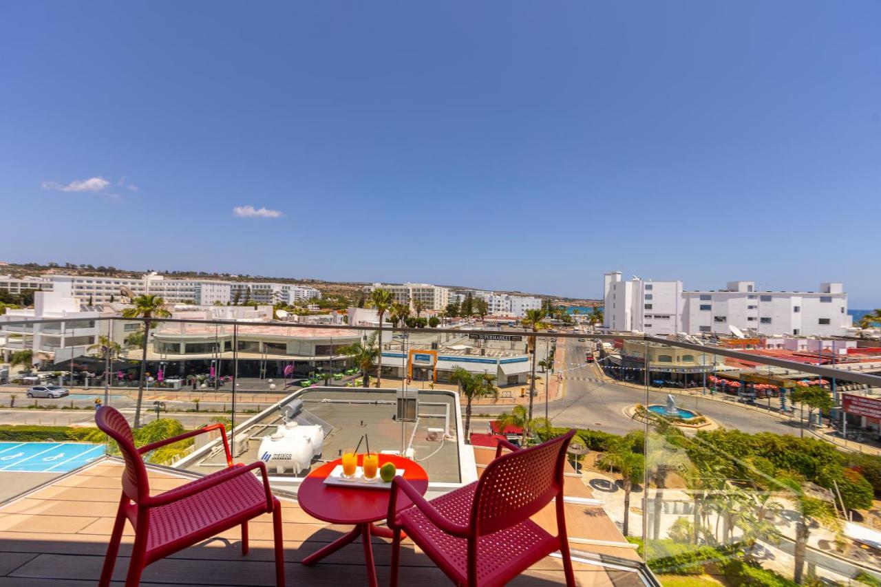 Faros Hotel Ayia Napa Bagian luar foto